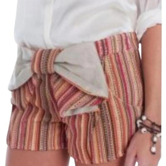 Judith March Striped Crochet Bow Shorts Small - Picture 3 of 4